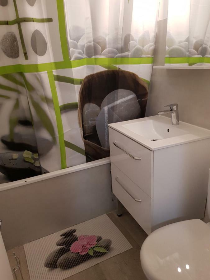 Apartament Mas Des Sources Boissy-sous-Saint-Yon Zewnętrze zdjęcie