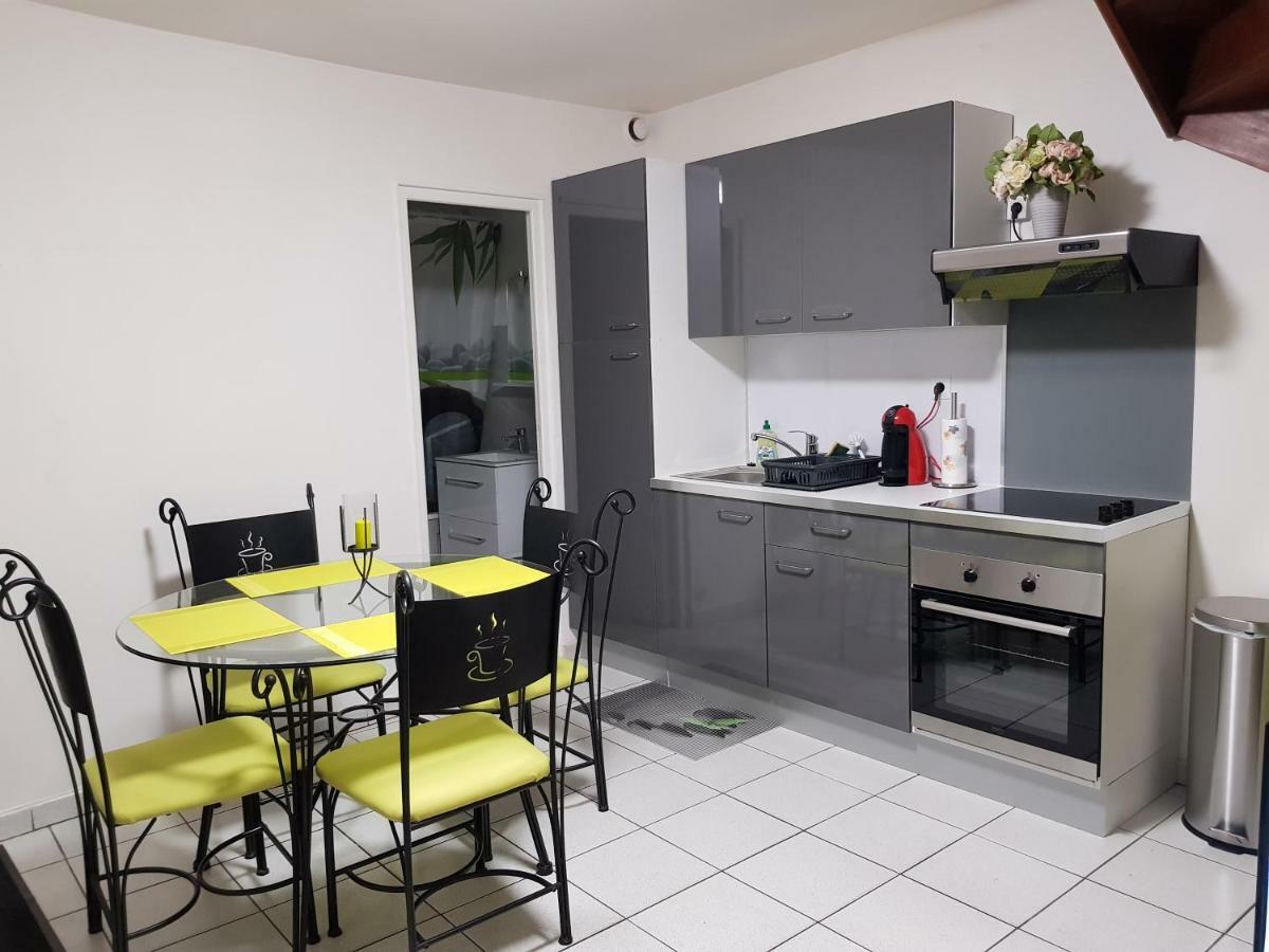 Apartament Mas Des Sources Boissy-sous-Saint-Yon Zewnętrze zdjęcie