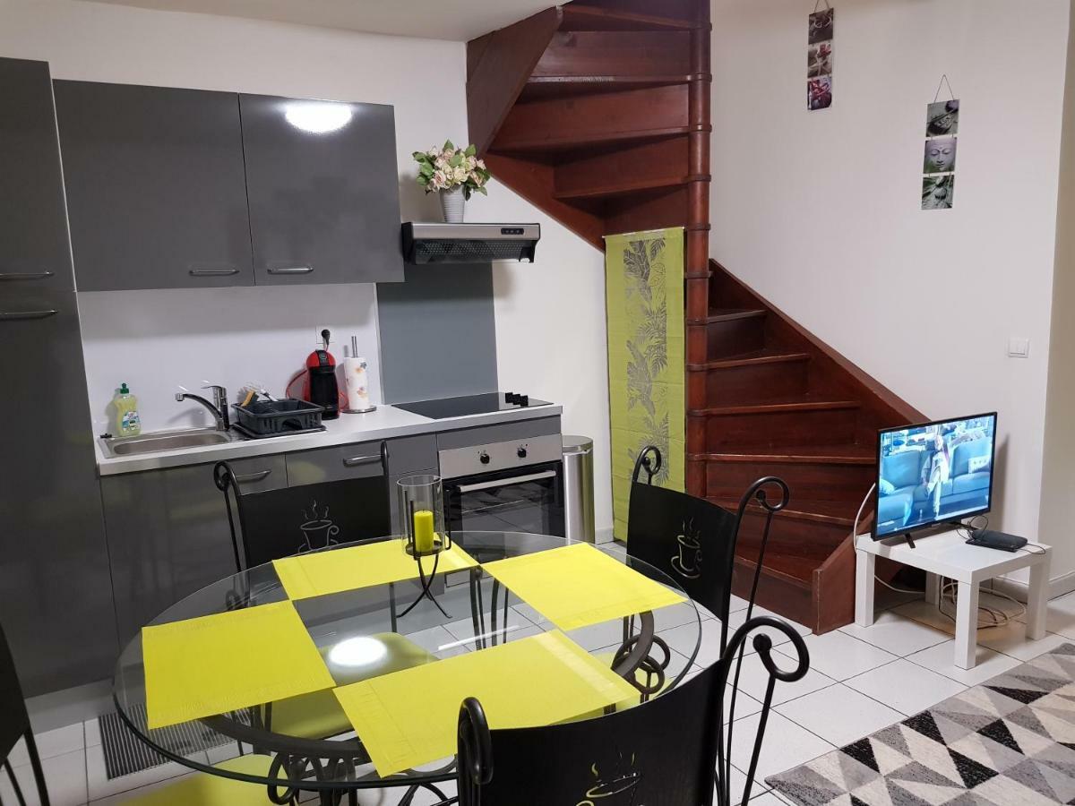 Apartament Mas Des Sources Boissy-sous-Saint-Yon Zewnętrze zdjęcie